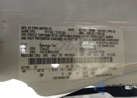 2013 Ford Focus S z USA, uszkodzony, nr VIN 1FADP3E21DL260023